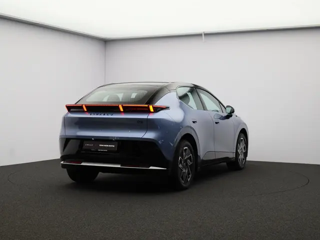 Lynk & Co 02 Core 66 kWh 2025 Elektrisch 27