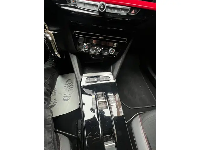 Opel Mokka 1.2 Turbo GS Line-automaat 2022 Benzine 12