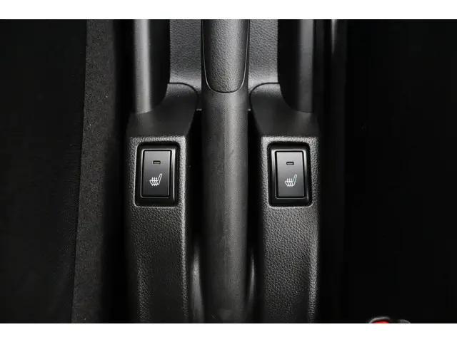 Suzuki Swift 1.2 Select Smart Hybrid 2024 Benzine 18
