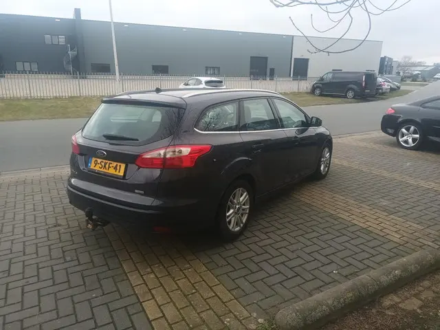 Ford Focus Wagon 1.0 EcoBoost Titanium 2013 Benzine 5