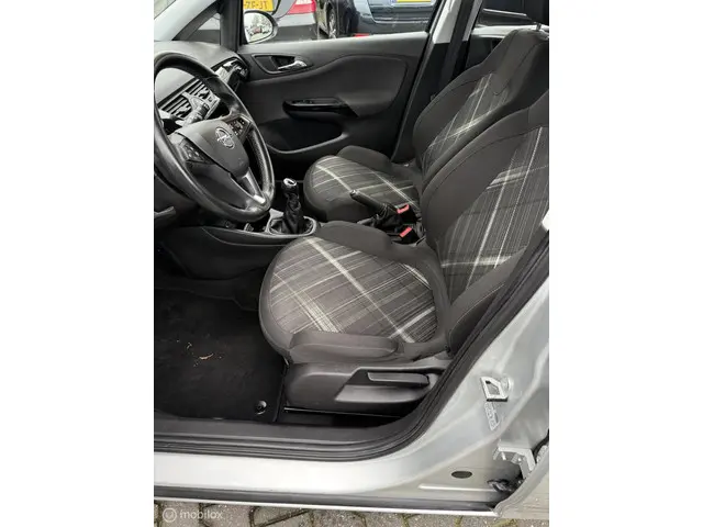 Opel Corsa 1.3 CDTI Business+ 2015 Diesel 8