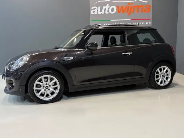MINI Cooper Mini 1.5 Serious Automaat 2016 Benzine 4