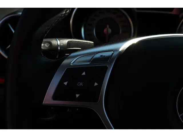 Mercedes-Benz SL 500 2012 Benzine 22