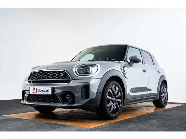 MINI Countryman Cooper SE ALL4 2022 Hybride Benzine 23