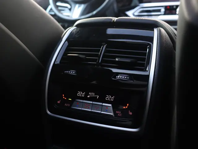 BMW X7 xDrive40i 2021 Benzine 46