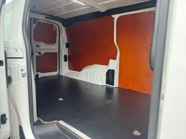 Citroën Berlingo 1.6 BlueHDI Club 2019 Diesel 18