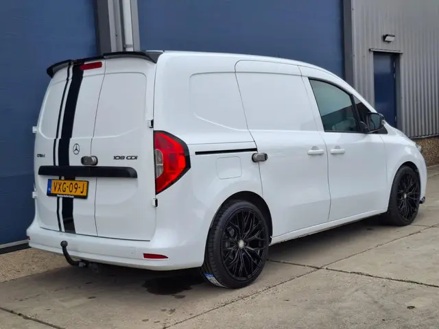 Mercedes-Benz Citan 108 CDI L1 Base 2023 Diesel 13
