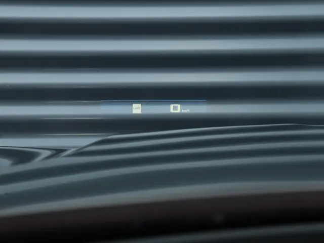 BMW XM 50e 2025 Hybride Benzine 37