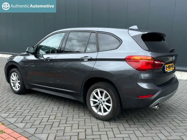 BMW X1 3