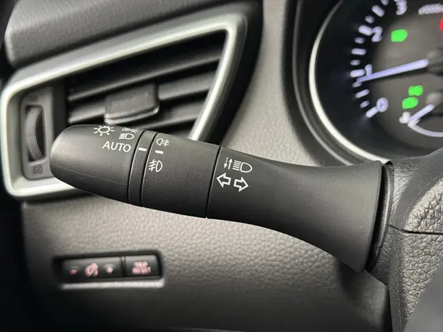 Nissan QASHQAI 1.3 DIG-T Tekna 2019 Benzine 38