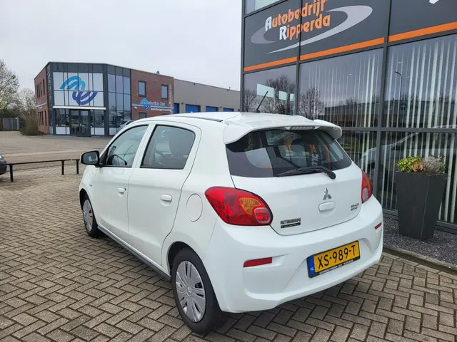 Mitsubishi Space Star 1.0 Cool+ 2019 Benzine 7