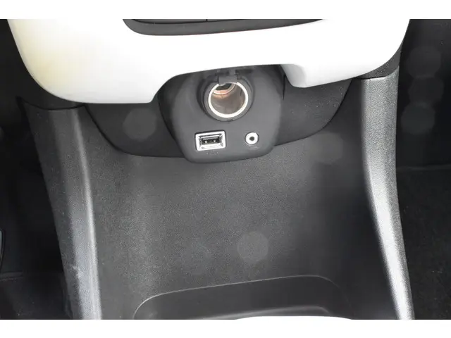 Citroën C1 VTi Shine 5 drs 2019 Benzine 21