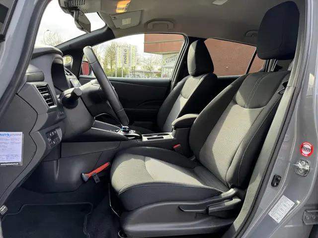Nissan Leaf N-Connecta 40 kWh 2022 Elektrisch 9