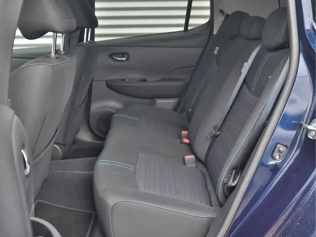 Nissan Leaf N-Connecta 39 kWh 2024 Elektrisch 21