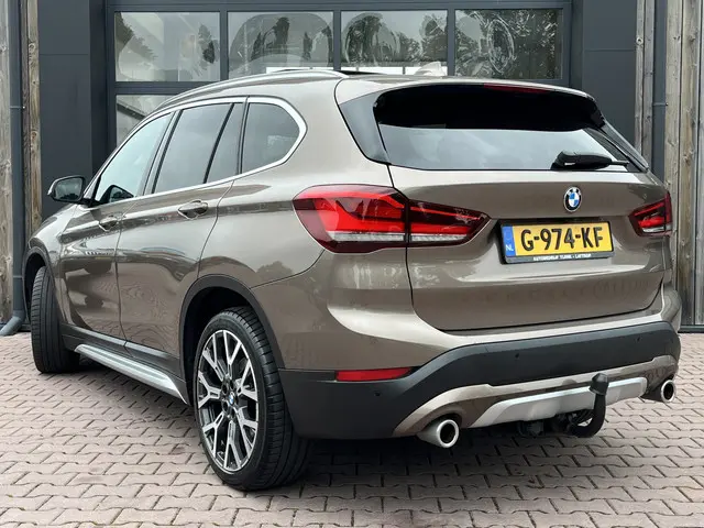 BMW X1 3