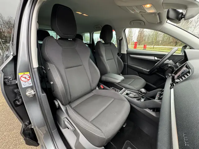 Škoda Karoq 1.5 TSI DSG ACT Ambition 2024 Benzine 4