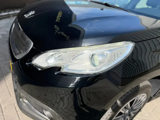 Peugeot 2008 1.2 PureTech Blue Lion 2016 Benzine 16