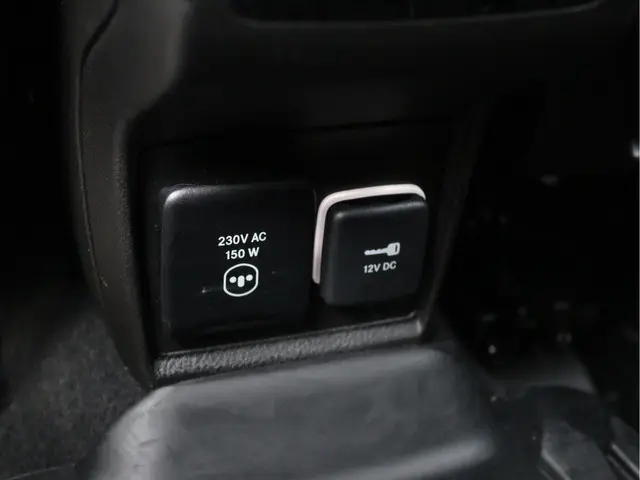 Jeep Compass 1.5T e-Hybrid Upland 2022 Hybride Benzine 32