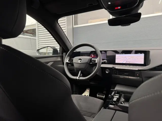 Opel Astra 1.2 Ultimate 2024 Benzine 3