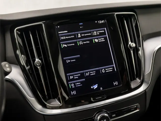 Volvo V60 2.0 B3 Sport 2020 Hybride Benzine 26