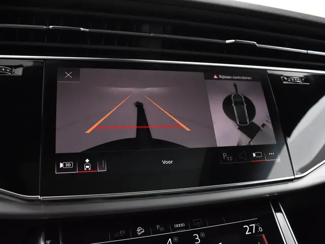 Audi Q8 Pro Line S 55 TFSI e 394 PK 2025 Hybride Benzine 5