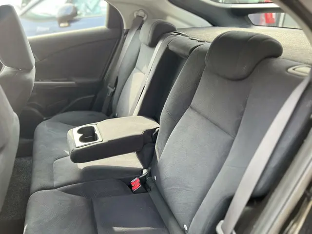 Honda Civic 1.8 Sport automaat trekhaak 2013 Benzine 13