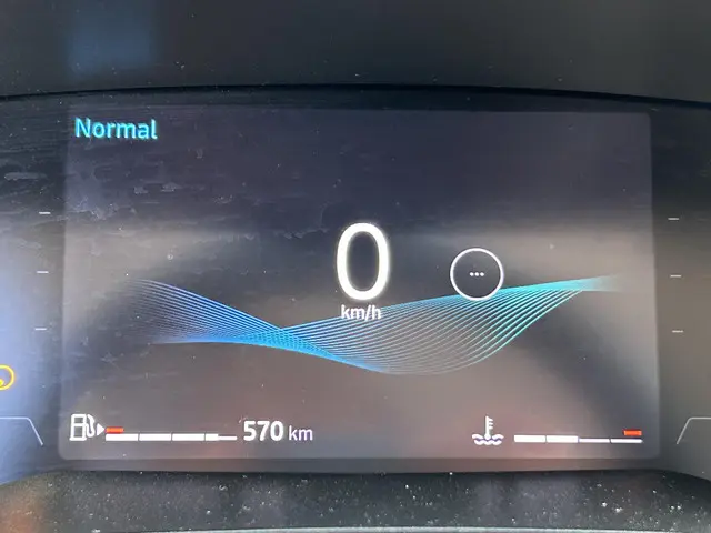 Mitsubishi Colt 1.0T MT Intense 2024 Benzine 4