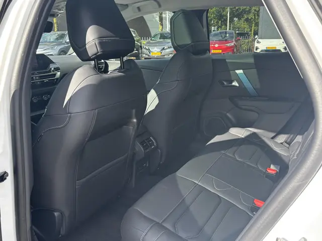 Citroën ë-C4 Shine 50 kWh 2022 Elektrisch 11