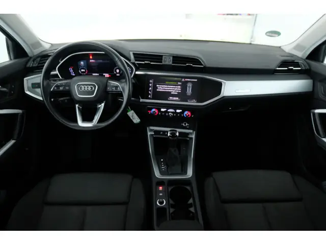 Audi Q3 3