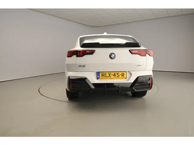 BMW X2 sDrive20i 2025 Benzine 3