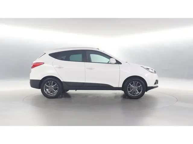 Hyundai ix35 1.6i GDI i-Vision 2014 Benzine 10