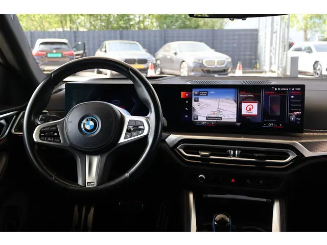 BMW i4 eDrive40 High Executive 84 kWh 2022 Elektrisch 10