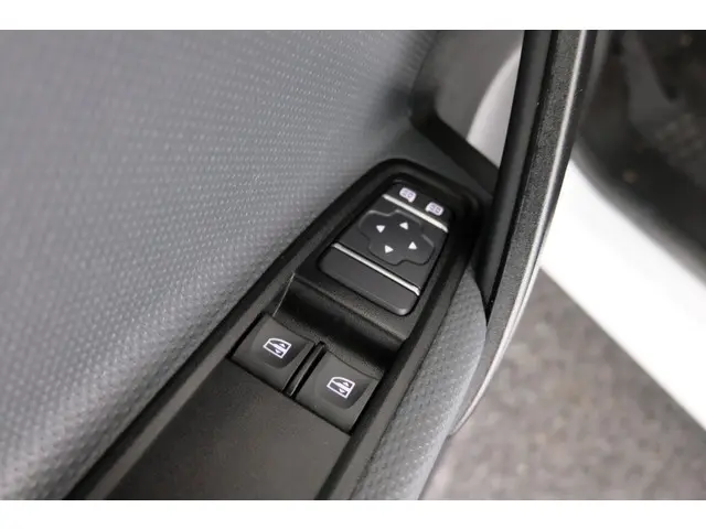 Mercedes-Benz Citan 110 L1 Base 2022 Benzine 24