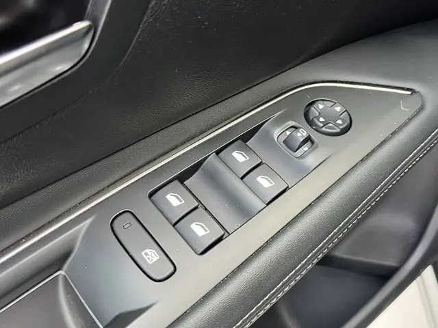 Peugeot 3008 PureTech 130 Allure 2018 Benzine 22