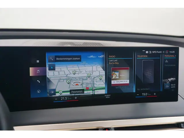 BMW iX xDrive40 2021 Elektrisch 20