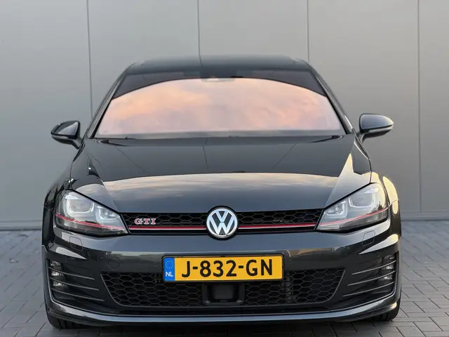 Volkswagen Golf 2.0 TSI GTI Performance 2015 Benzine 3