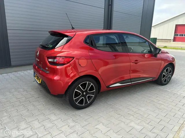 Renault Clio 0.9 TCe Expression 2014 Benzine 8