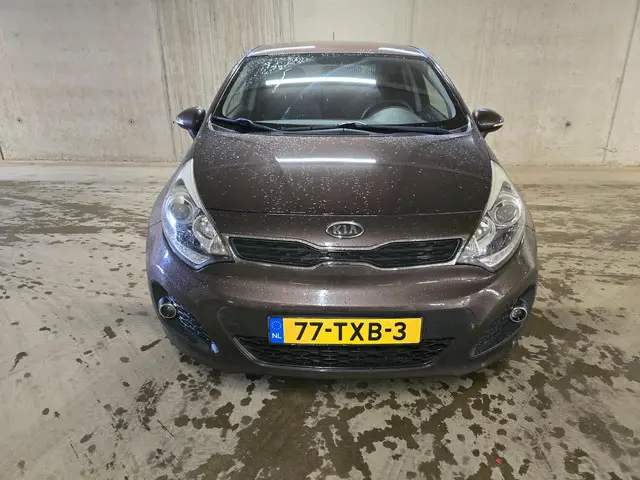 Kia Rio 1.2 CVVT Plus Pack 2012 Benzine 4
