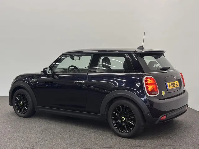 MINI Electric Mini Yours 33 kWh 136 pk 2022 Elektrisch 5