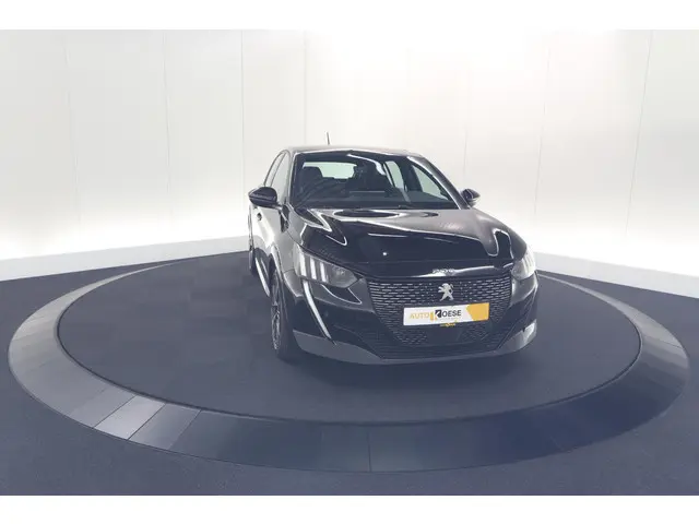 Peugeot 208 PureTech 130 EAT8 GT-Line 2020 Benzine 74