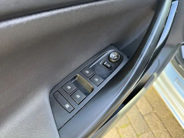 Opel Astra 1.4 Innovation AIRCO* CRUISE* N.A.P. ! 2016 Benzine 20