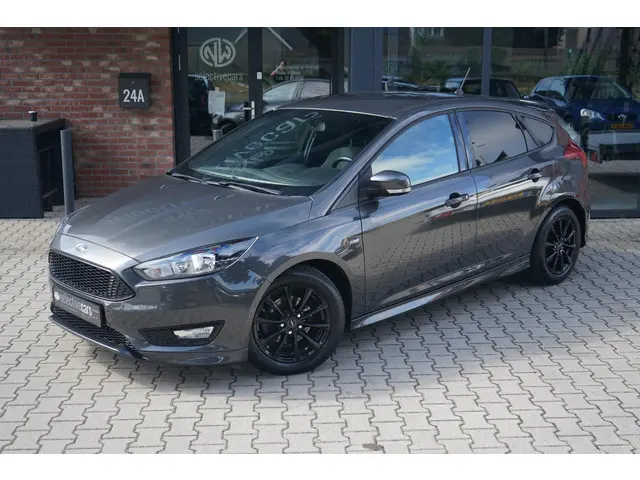 Ford Focus 1.0 ST-Line 2018 Benzine 15