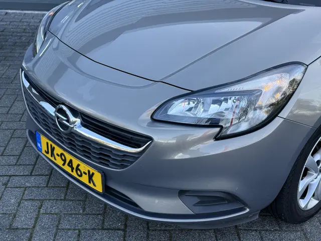 Opel Corsa 1.4 Edition 2015 Benzine 15