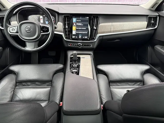 Volvo V90 Cross Country 2.0 B5 AWD Pro 2021 Benzine 4