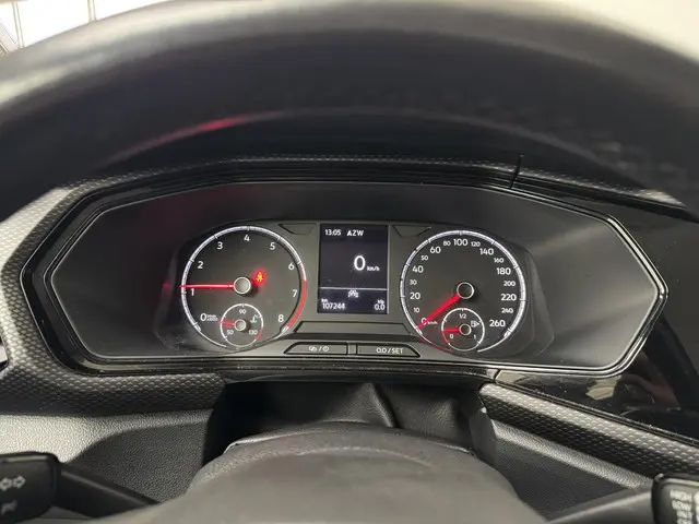 Volkswagen T-Cross 3