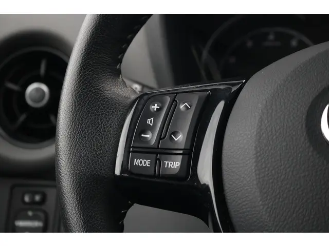 Toyota Yaris 1.0 VVT-i Active 2019 Benzine 9