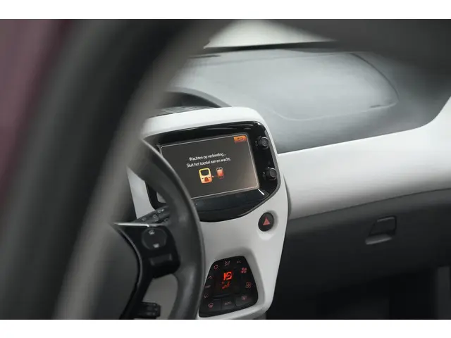 Peugeot 108 1.0 e-VTi Première 2014 Benzine 46