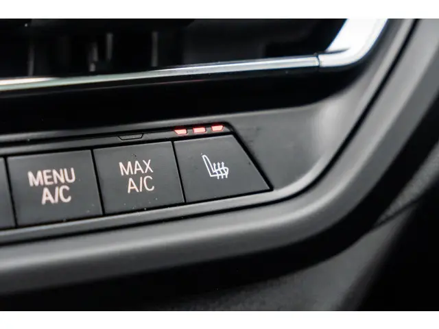 BMW 1 Serie 5-deurs 118i 2024 Benzine 24