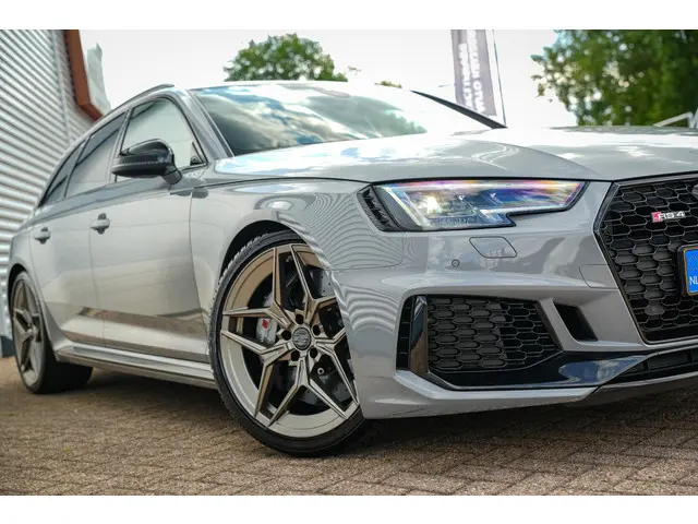 Audi RS4 A4 Avant 2.9 TFSI quattro 2018 Benzine 39