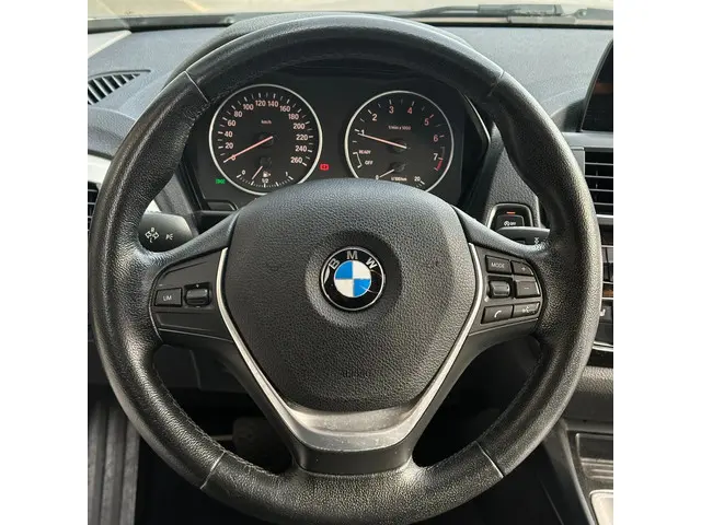 BMW 1 Serie 118I 2016 Benzine 13